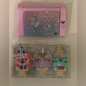 Claires Make Up Palette & 3 Pack of Flavored Keychains Lip Gloss Set. New in Box
